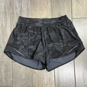 Lululemon Hotty Hot Short II *Long 4" Incognito Camo Multi Grey / Black